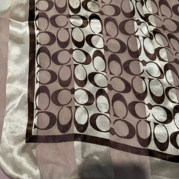 Coach Scarf - Picture 2 of 2